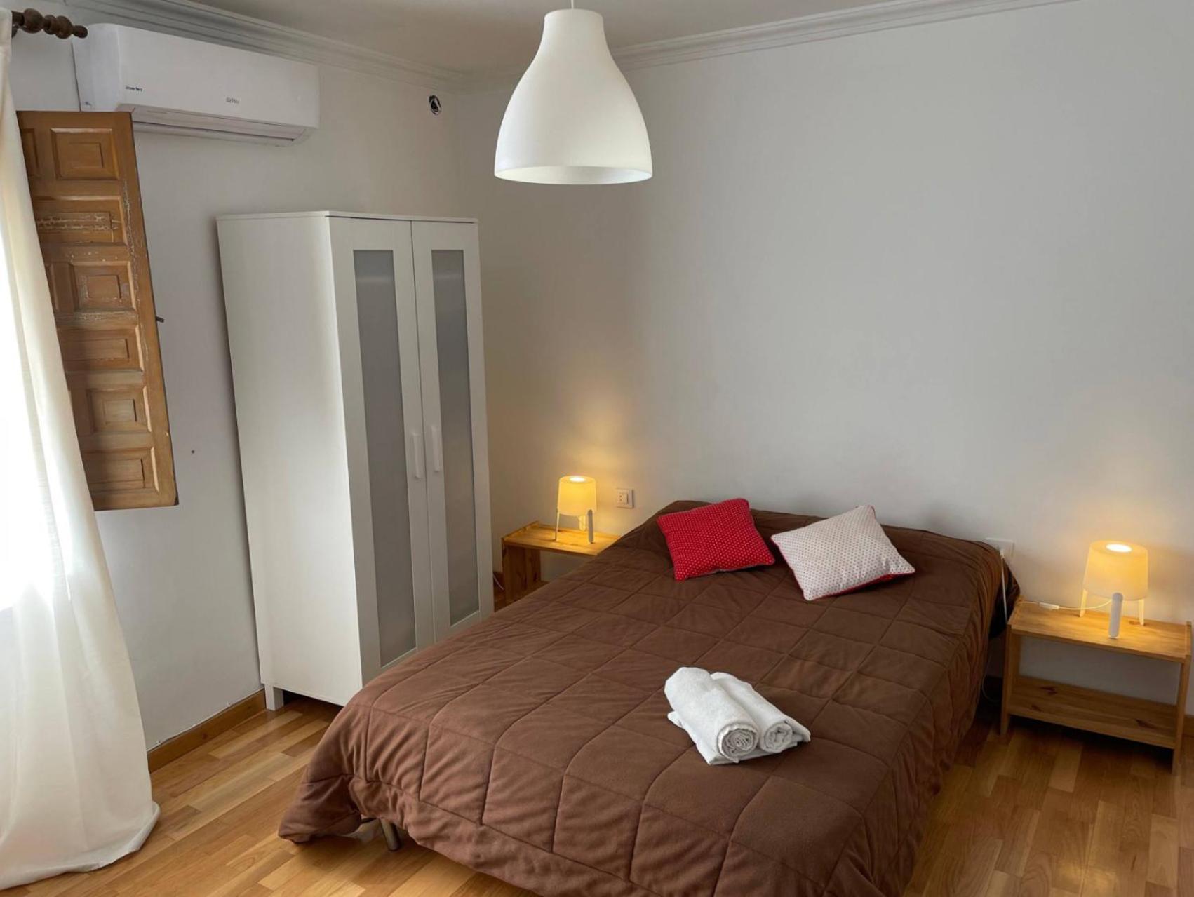 Alojamiento En El Centro De Toledo Apartman Kültér fotó