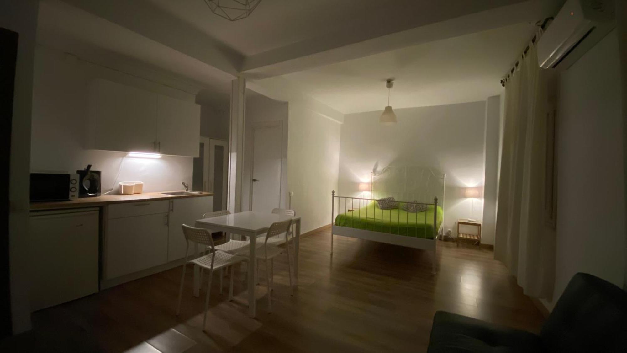Alojamiento En El Centro De Toledo Apartman Kültér fotó